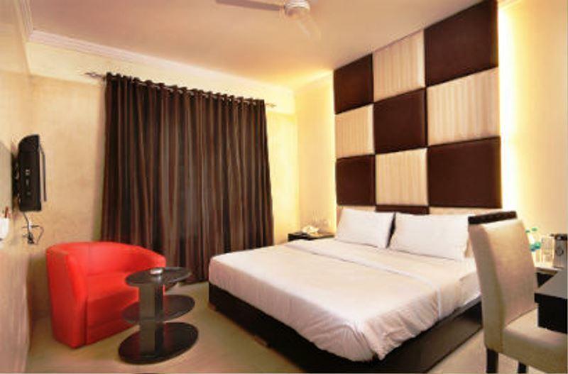 Airport Hotel Daya Capitol Νέο Δελχί Εξωτερικό φωτογραφία