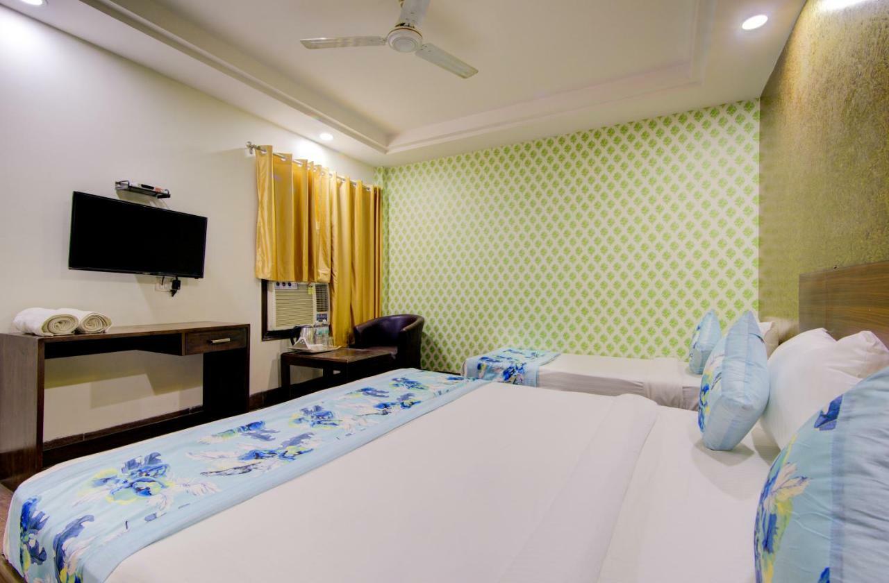 Airport Hotel Daya Capitol Νέο Δελχί Εξωτερικό φωτογραφία