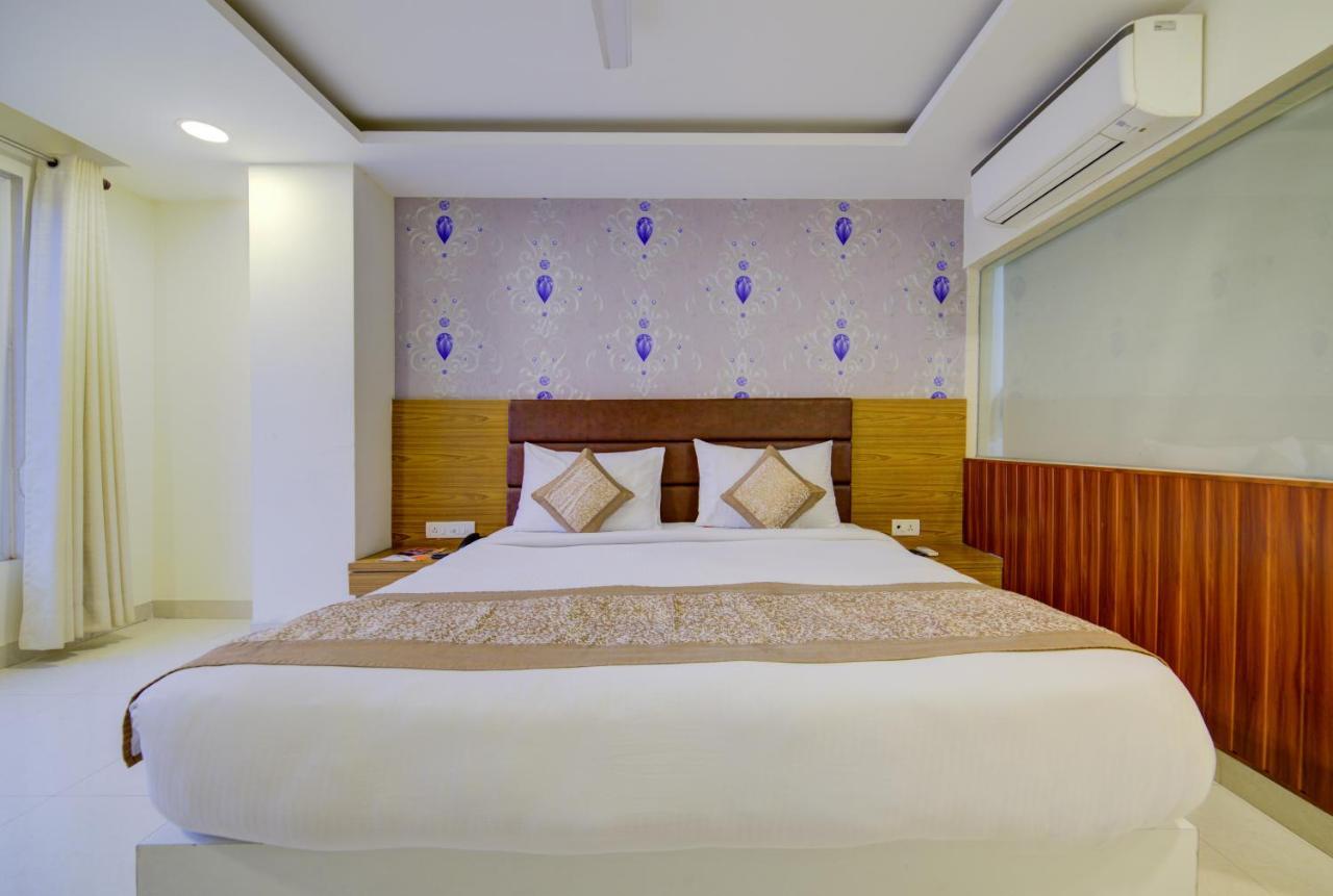 Airport Hotel Daya Capitol Νέο Δελχί Εξωτερικό φωτογραφία