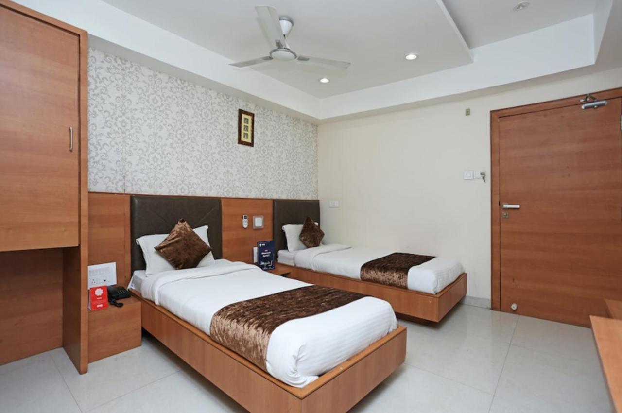Airport Hotel Daya Capitol Νέο Δελχί Εξωτερικό φωτογραφία